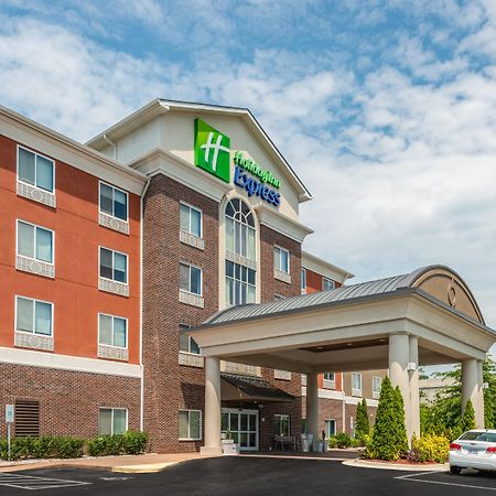 Holiday Inn Express & Suites Statesville Eksteriør billede