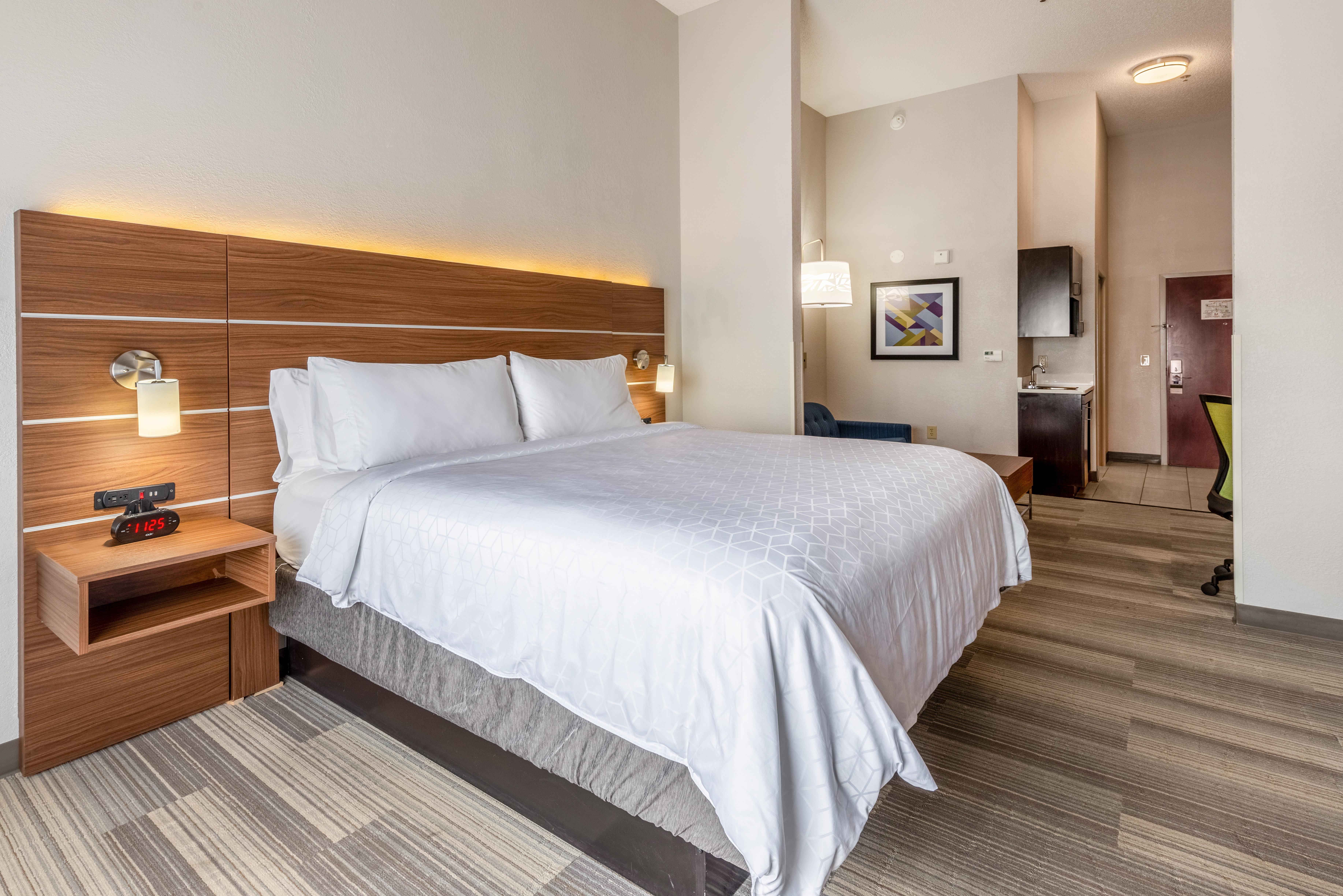 Holiday Inn Express & Suites Statesville Eksteriør billede