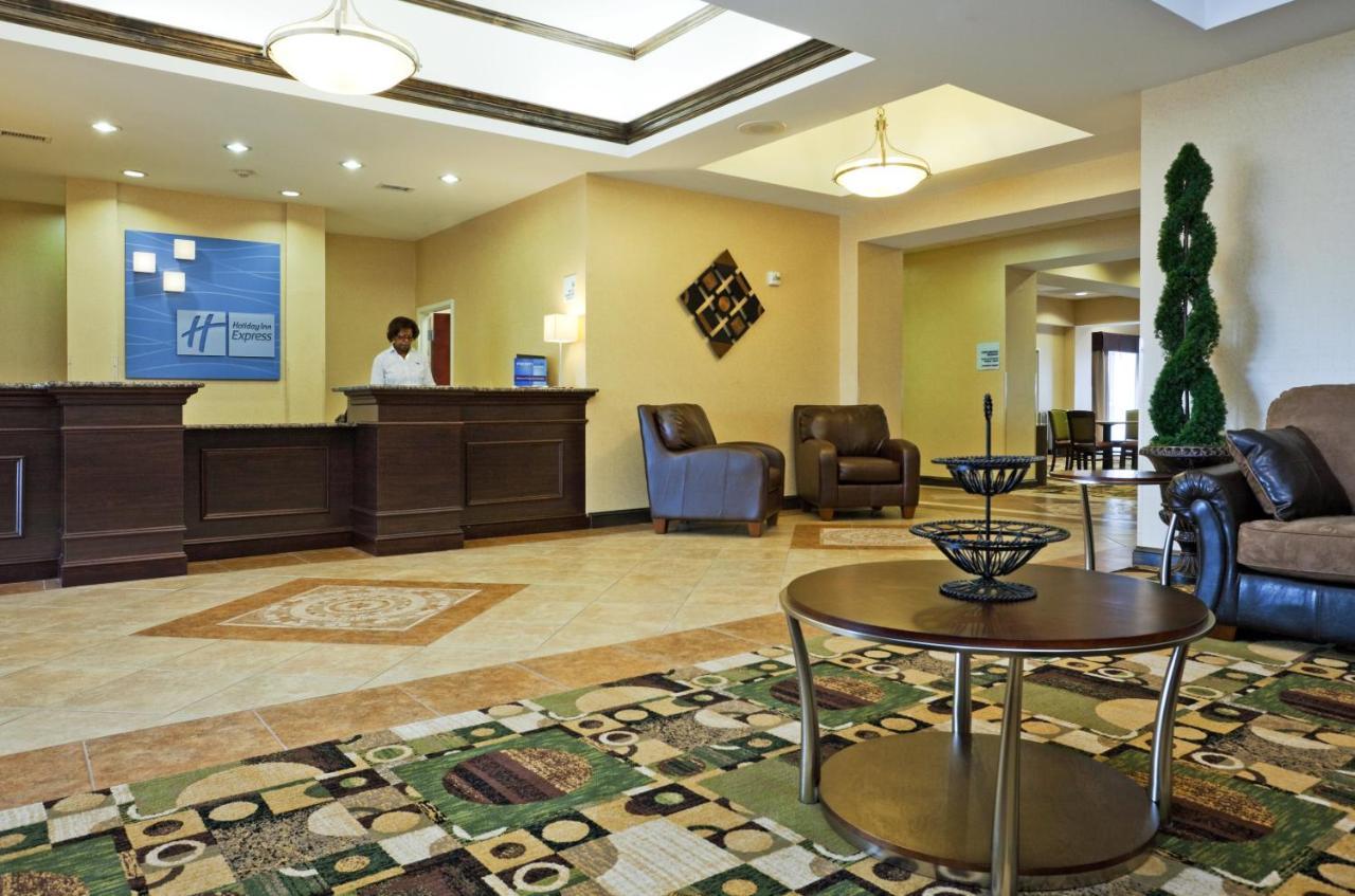 Holiday Inn Express & Suites Statesville Eksteriør billede