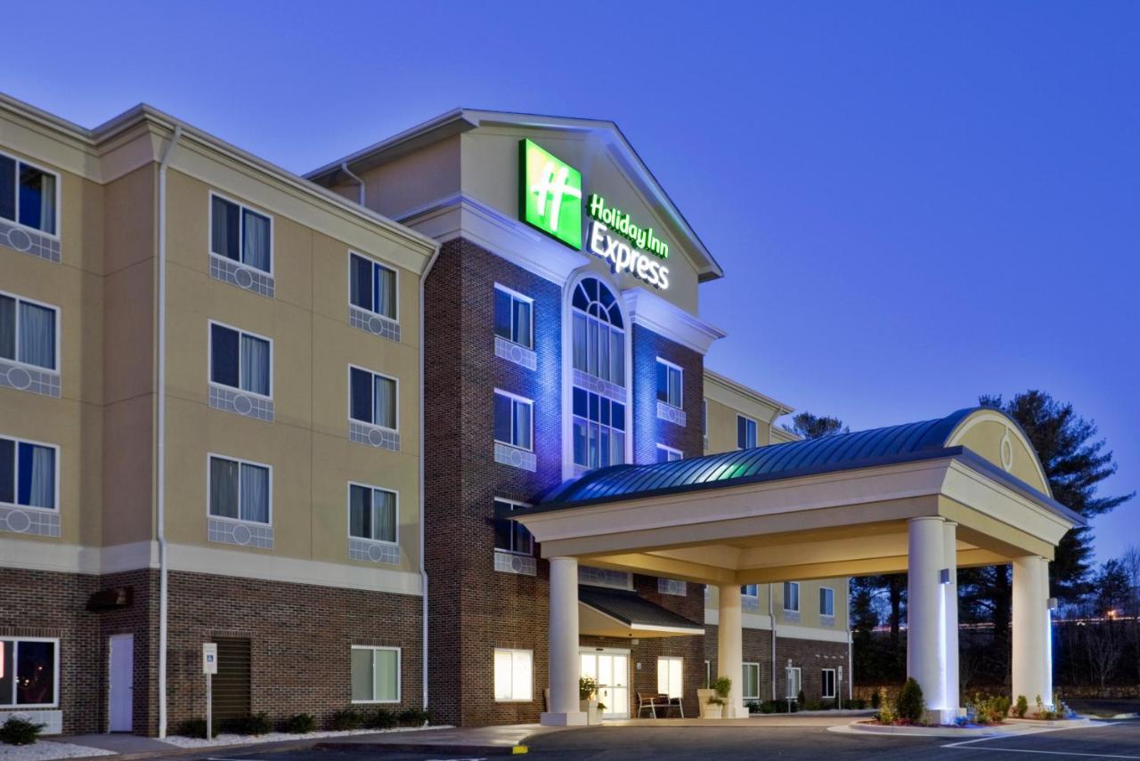 Holiday Inn Express & Suites Statesville Eksteriør billede
